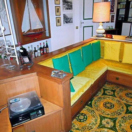 Pinetina Apartment *